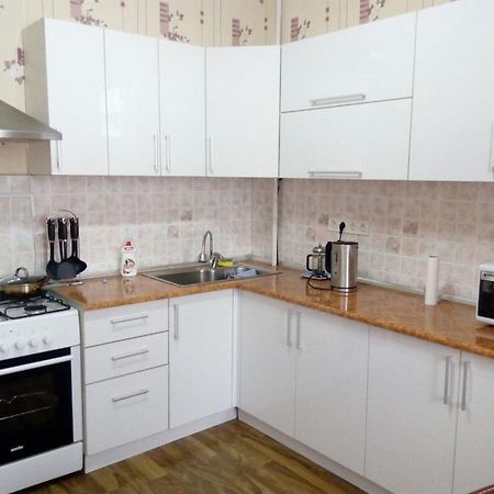 Bishkek Maximus Apartament 2 Zewnętrze zdjęcie