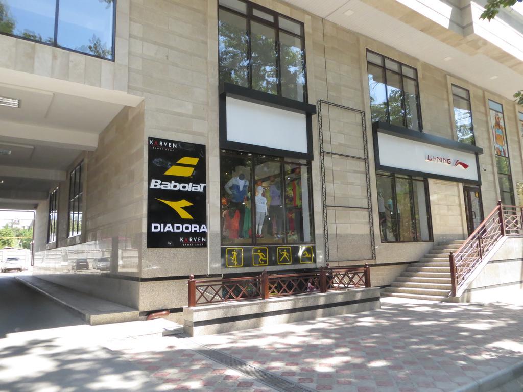Bishkek Maximus Apartament 2 Zewnętrze zdjęcie