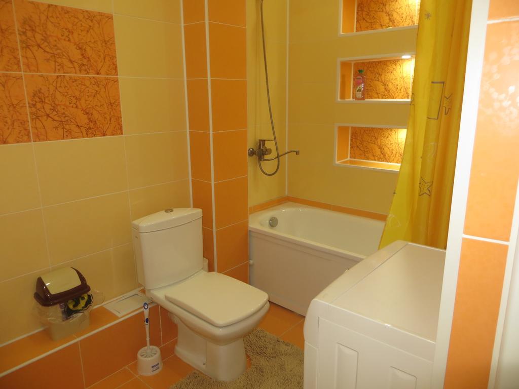 Bishkek Maximus Apartament 2 Zewnętrze zdjęcie