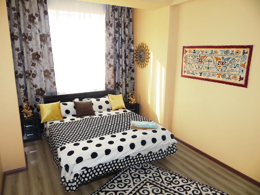 Bishkek Maximus Apartament 2 Zewnętrze zdjęcie